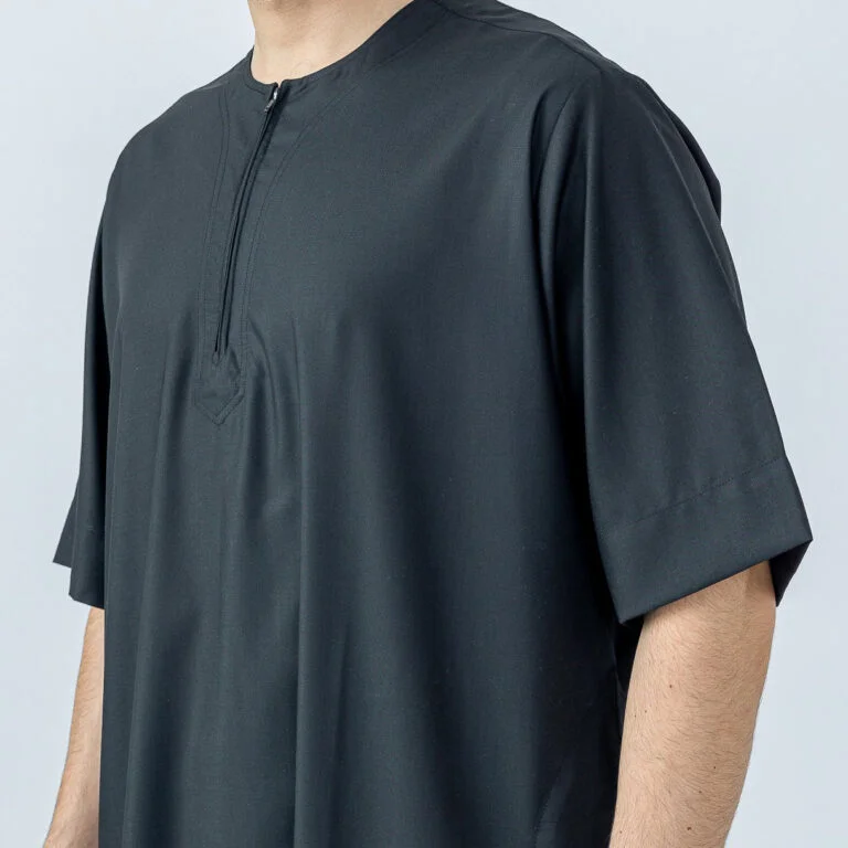 Men’s Black Half Sleeves Thobe