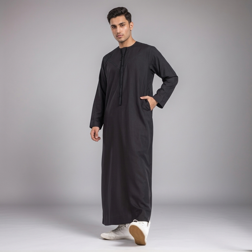 Men’s Raisin Black Omani Thobe Men’s Raisin Black Omani Thobe