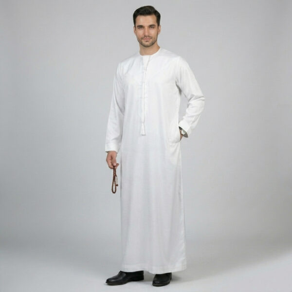 Classic Emirati-Inspired White Silk Thobe for Men