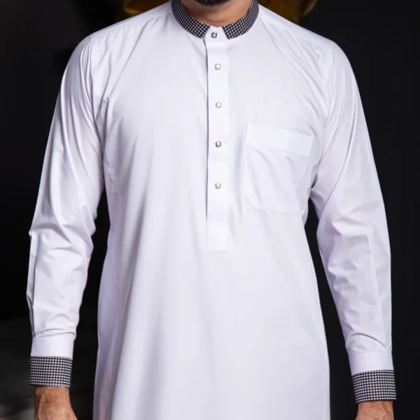 Men's Off-White Designer Cotton Thobe USA Men's Off-White Designer Cotton Thobe USA