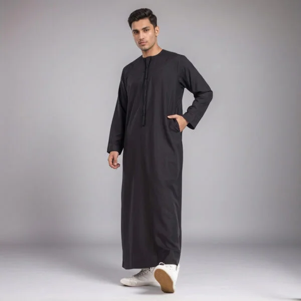 Mens Raisin Black Omani Thobe USA