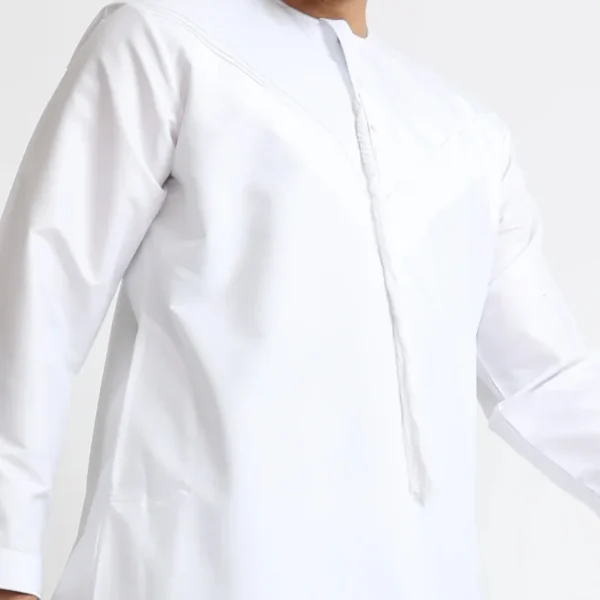White Color Pleated Plain Emirati Thobe